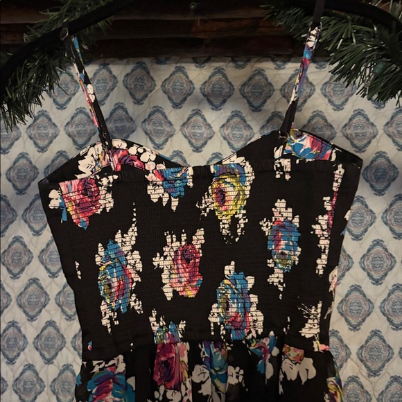 Aeropostale Mini Floral Dress Size XS - Picture 6 of 7